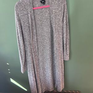 Lot of 4 Gray sweaters - xs/small - all fit like a small